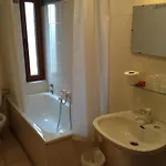El Delfin 3* Villarente