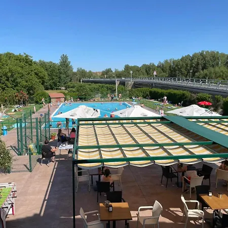 Gasthof El Delfín 3*